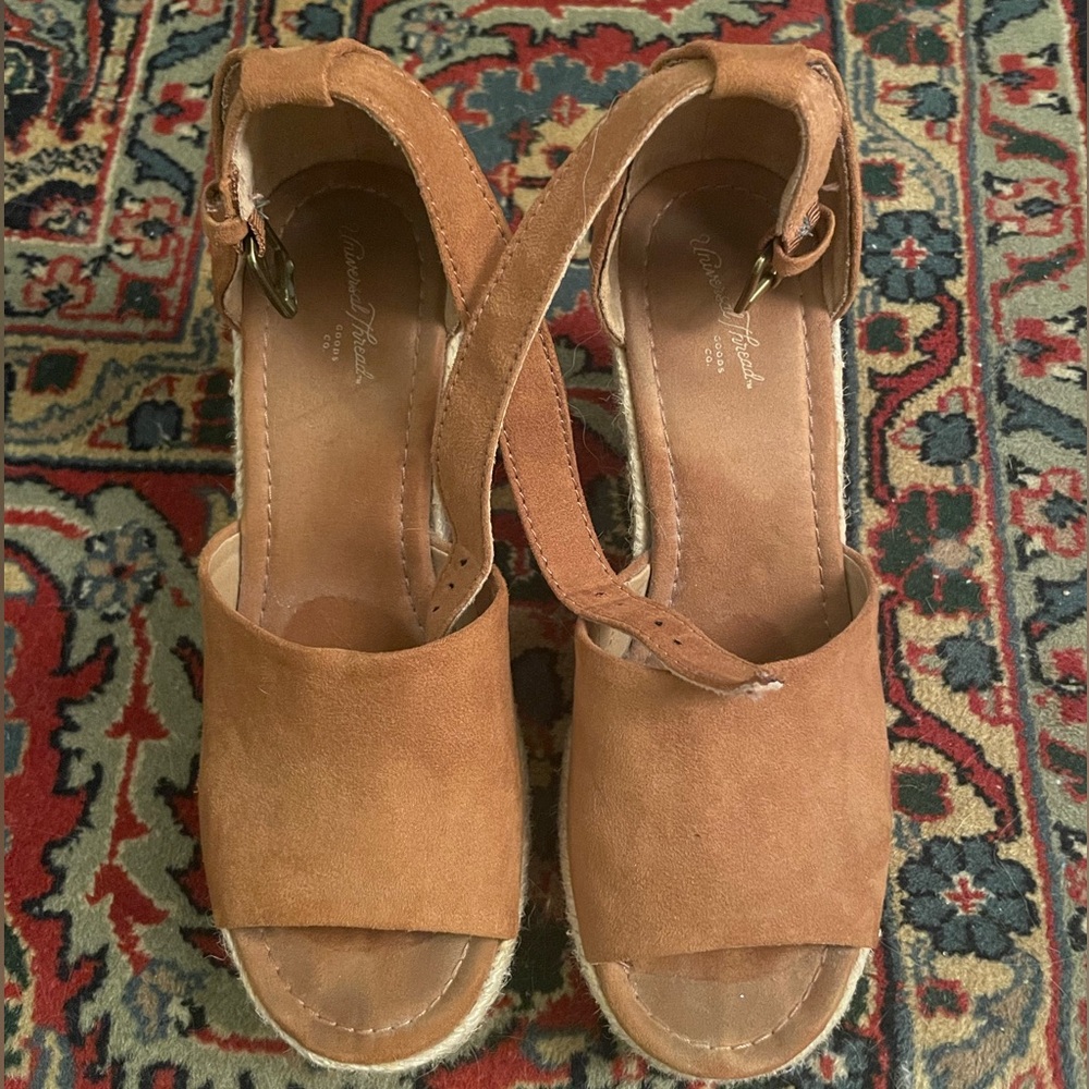 Universal Thread Platform Espadrille Sandals - Picture 5 of 7